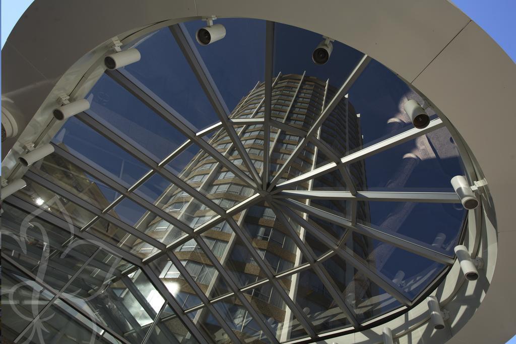 Chateau Lacombe Hotel Edmonton Exterior photo